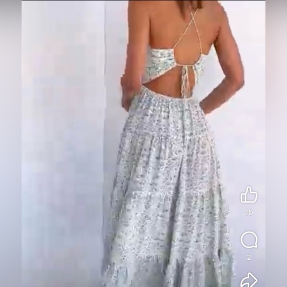 Midi dress 💙🤍🔥 - Picture 4 of 12